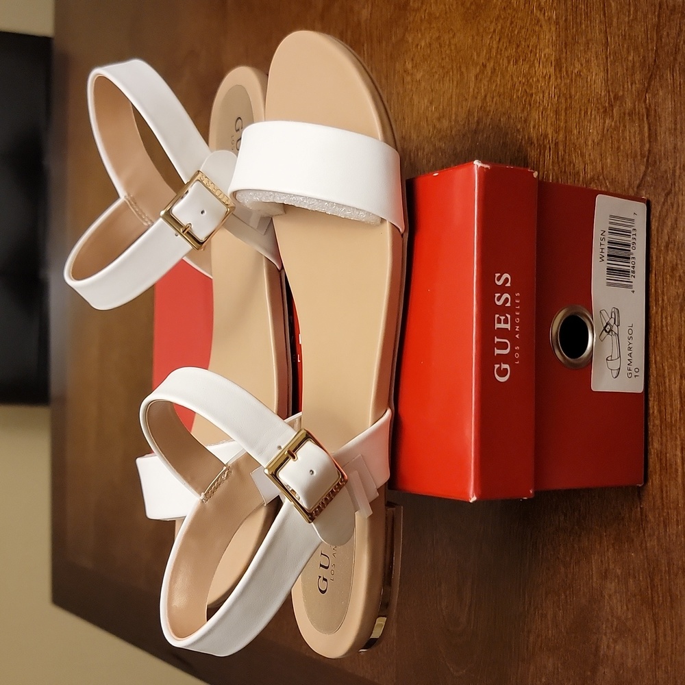 NEW Guess Marysol Double Strap Steve Madden Style Sandals 🤍